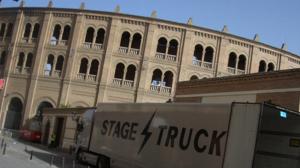 plaza+stage truck